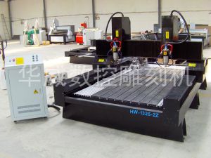 伊春上甘岭区双头立体多功能石材雕刻机HW-1325-2Z